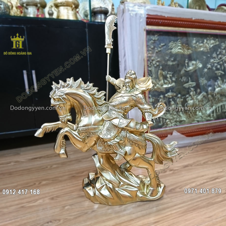 Lựa chọn tượng Quan C&ocirc;ng ph&ugrave; hợp để b&agrave;y tr&iacute; l&acirc;u d&agrave;i 